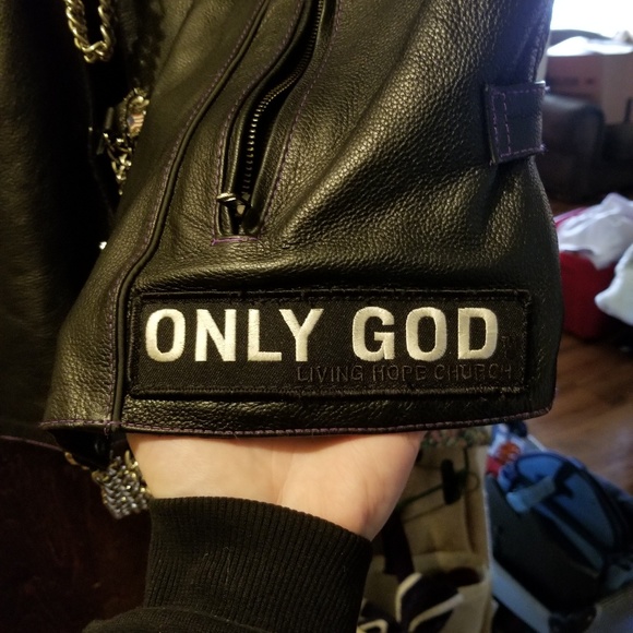 Leather vest - Picture 4 of 8